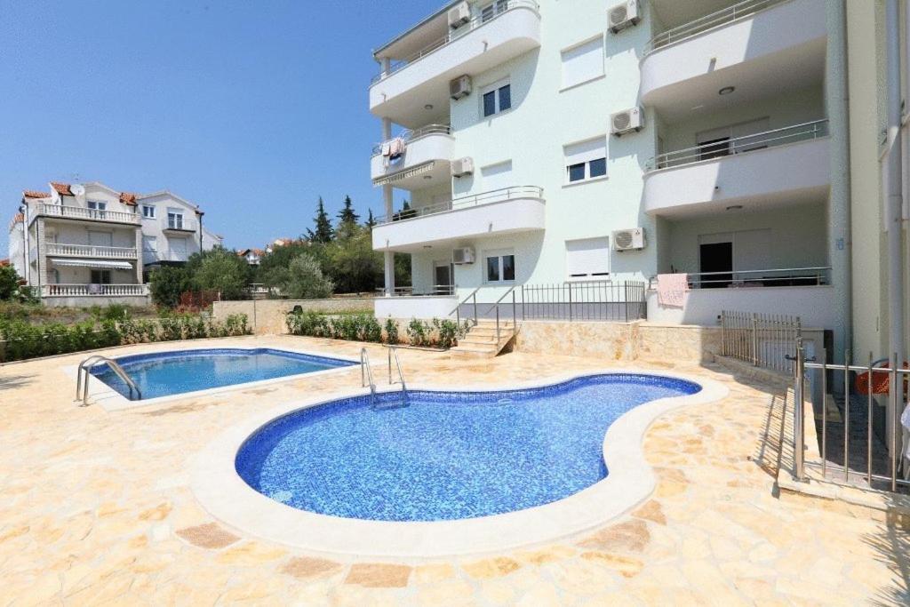 Apartments Paradise Трогир Экстерьер фото