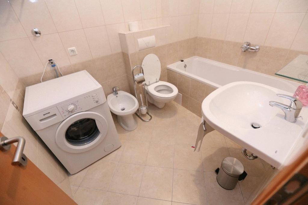 Apartments Paradise Трогир Экстерьер фото