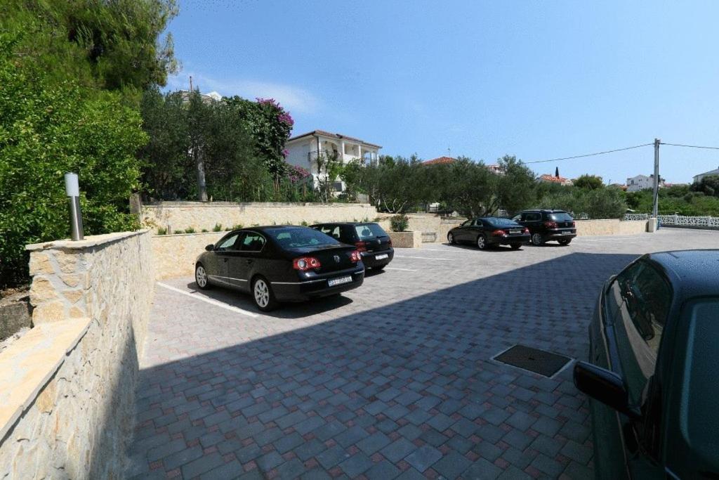 Apartments Paradise Трогир Экстерьер фото