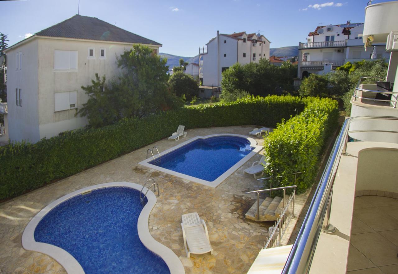 Apartments Paradise Трогир Экстерьер фото