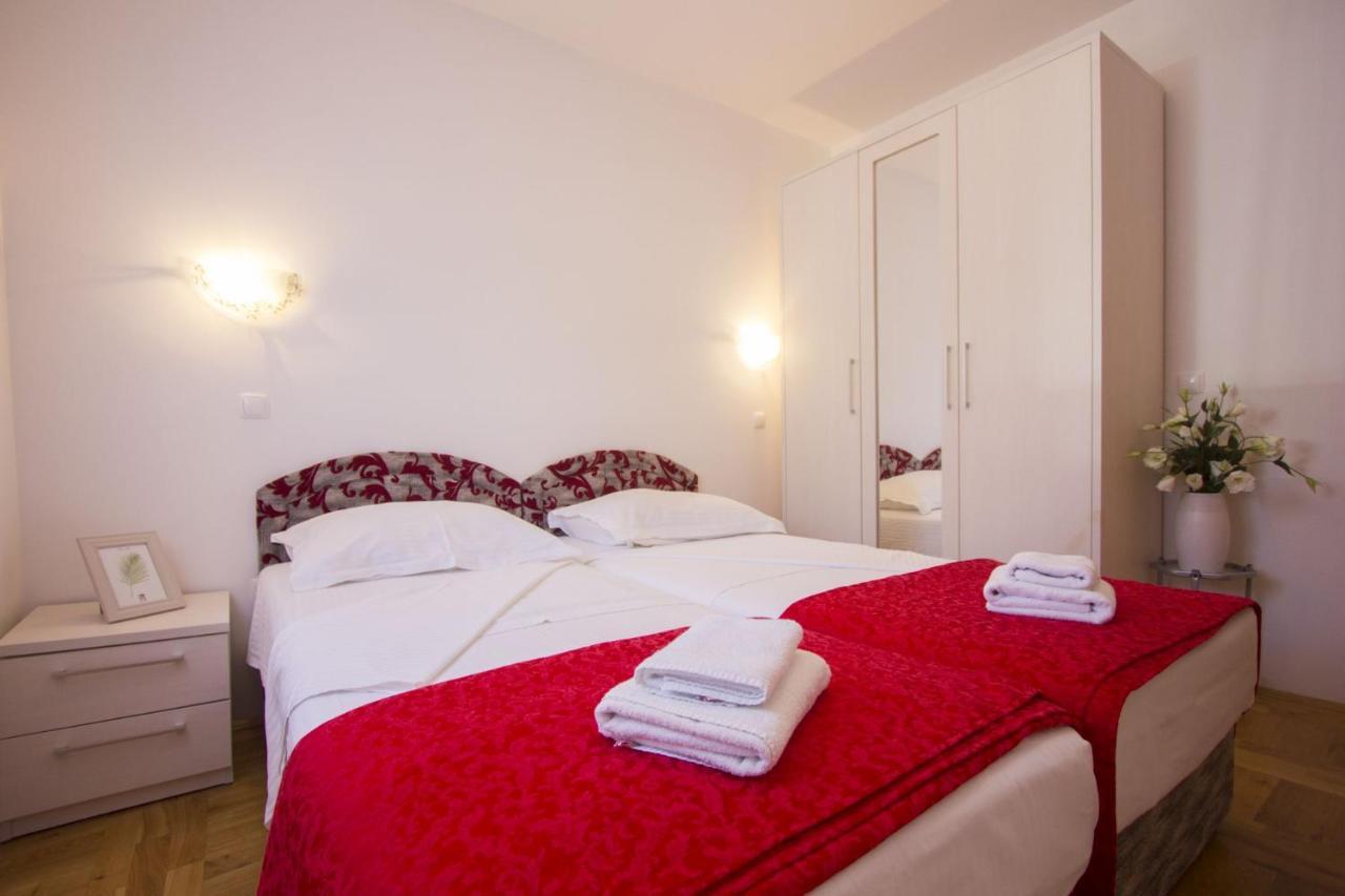Apartments Paradise Трогир Экстерьер фото