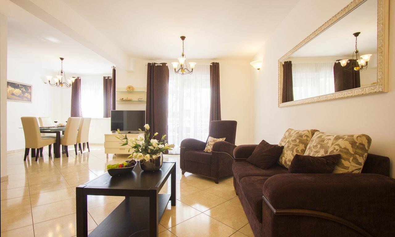 Apartments Paradise Трогир Экстерьер фото