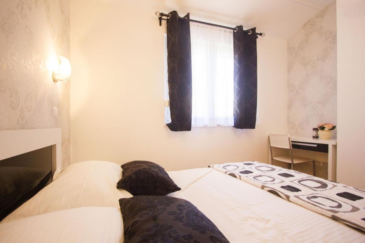 Apartments Paradise Трогир Экстерьер фото