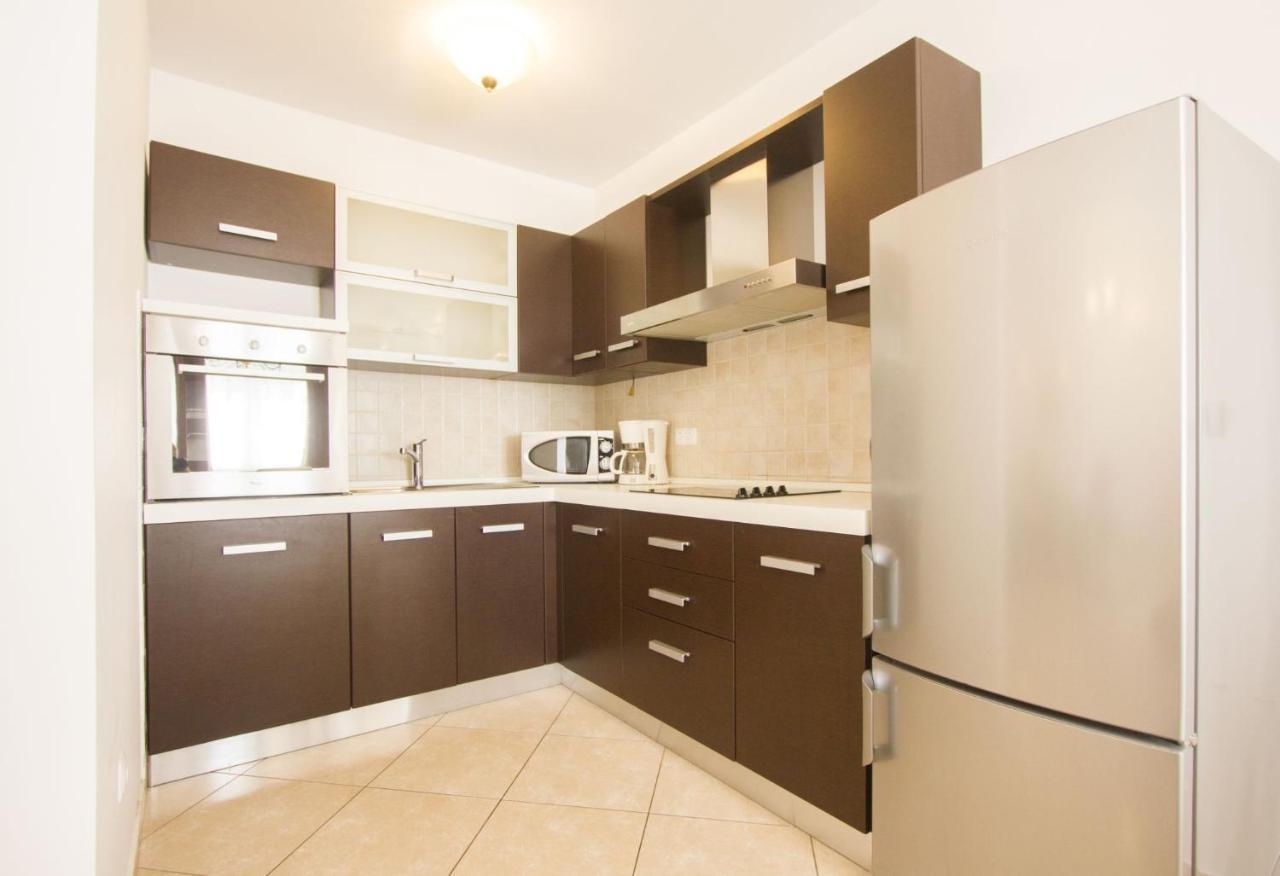 Apartments Paradise Трогир Экстерьер фото