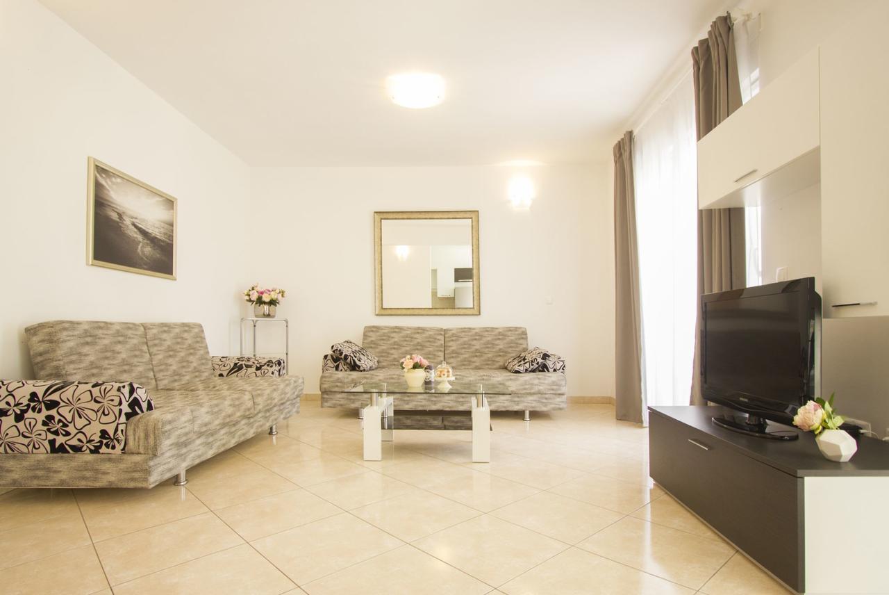Apartments Paradise Трогир Экстерьер фото