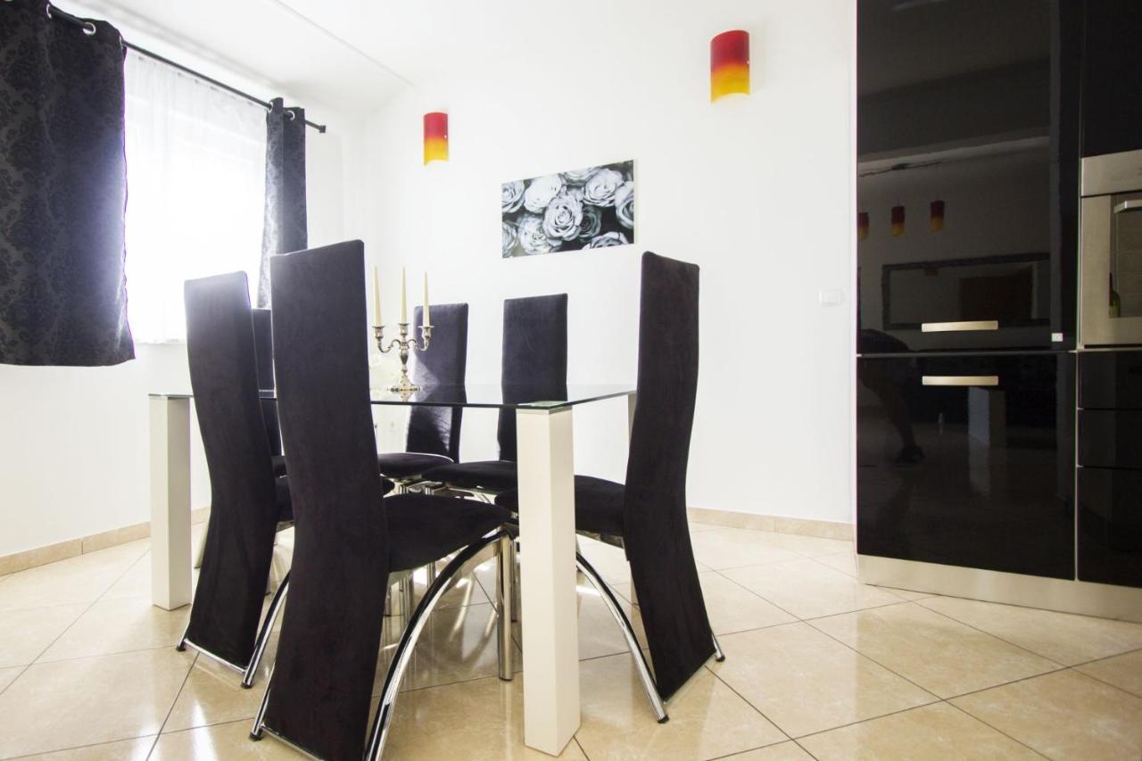 Apartments Paradise Трогир Экстерьер фото