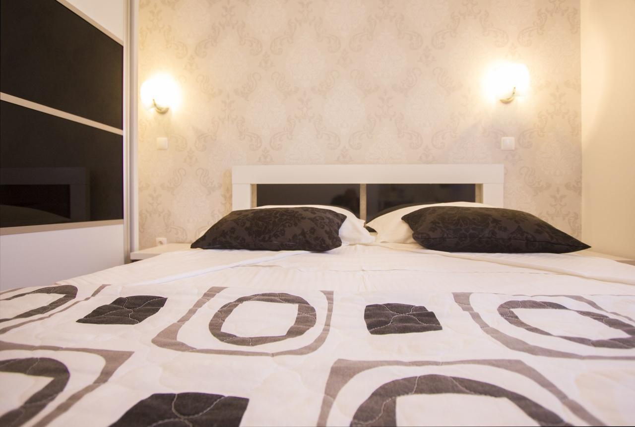 Apartments Paradise Трогир Экстерьер фото